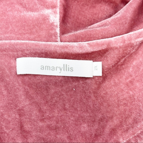 AMARYLLIS Plus Mauve Velvet Draped Duster - Picture 6 of 7